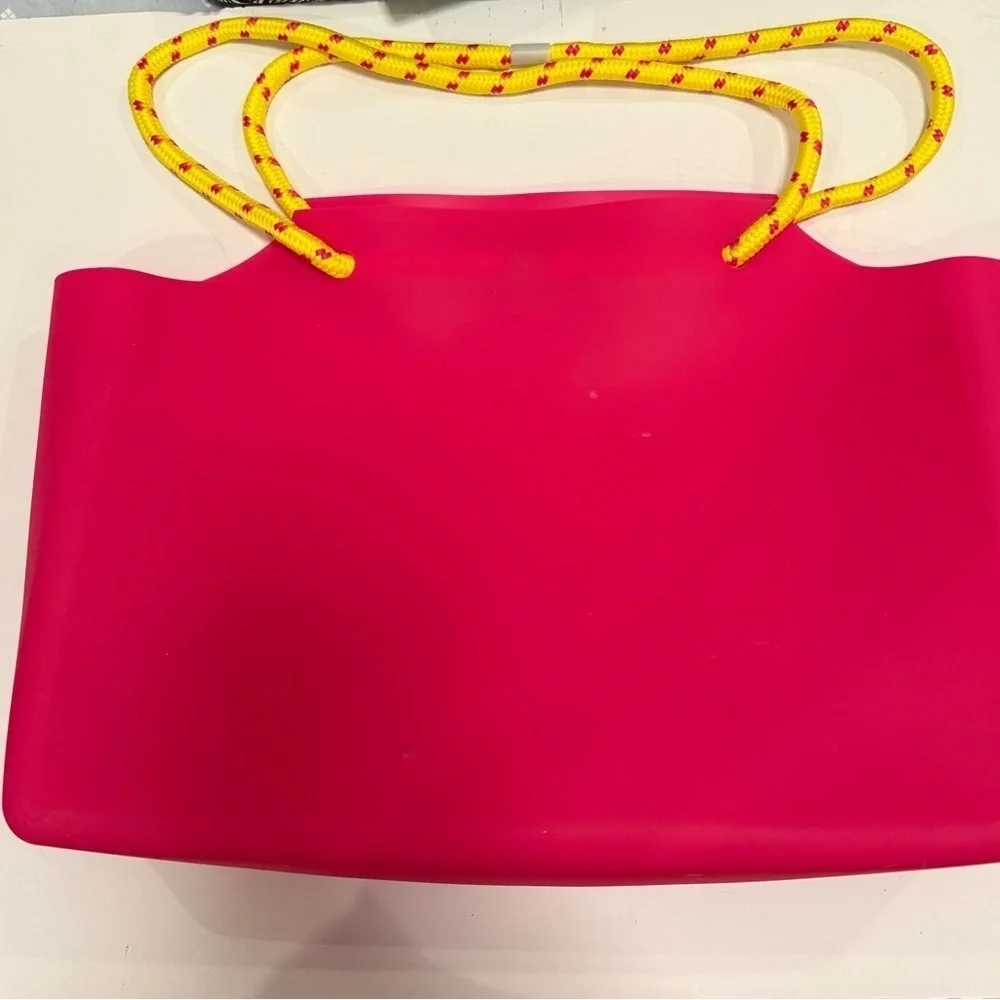 Sol de Janeiro Vibrant Pink Tote